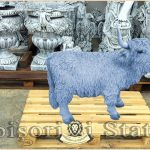 Statuetă văcuță Highland, gri patinat, model S106.