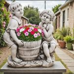 Statuetă copii cu coșuleț, gri antichizat, model S112.