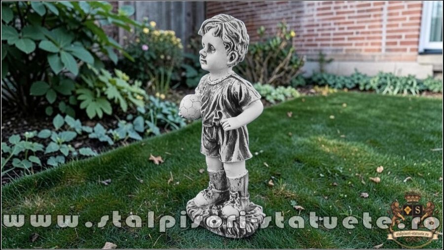 Statuetă fotbalist junior, gri antichizat, model S102. (3)
