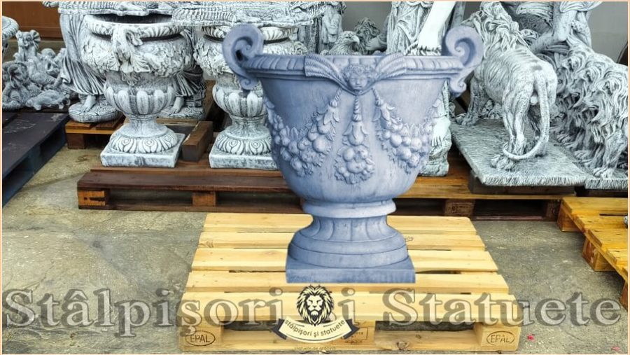 Vază mare cu picior, gri patinat, model V2.