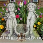 Statuetă copii cu coșuleț, gri antichizat, model J2.