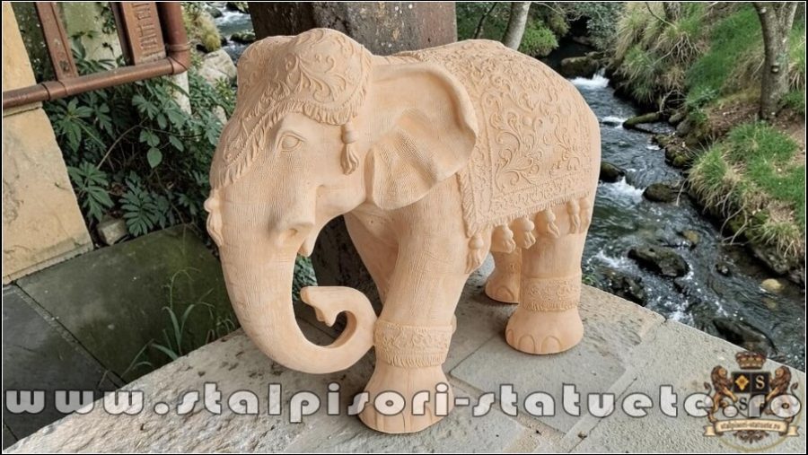 Statuetă elefant mare, gri patinat, model S54. (3)