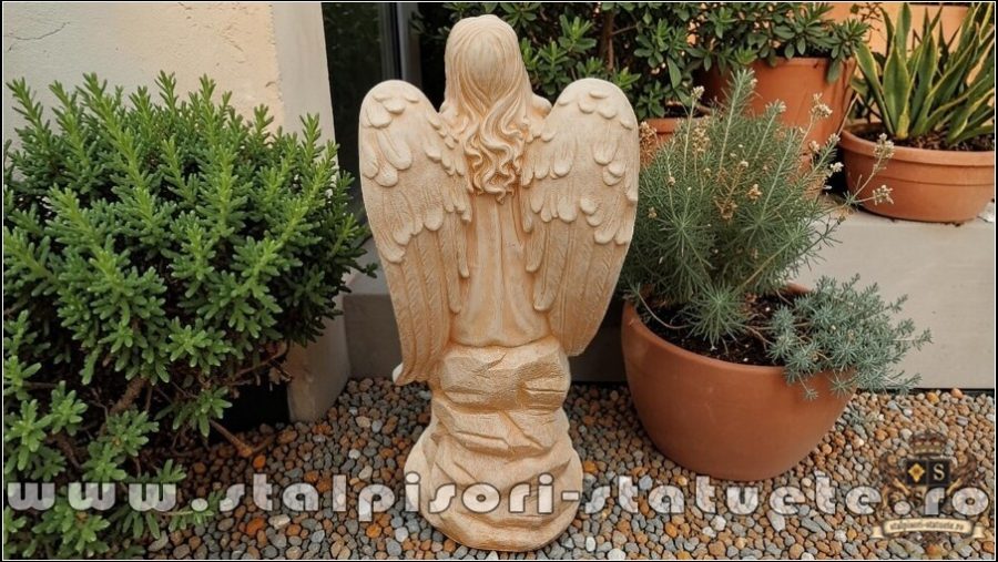 Statuetă îngeraș mare, galben patinat, model S9. (4)