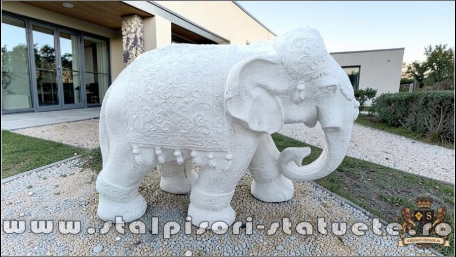 Statuetă elefant mare, alb marmorat, model S54. (2)