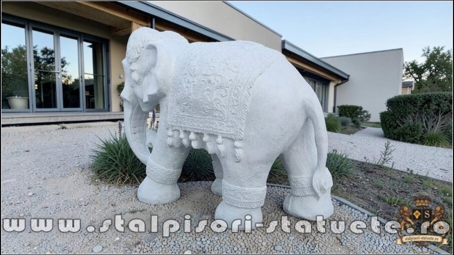 Statuetă elefant mare, alb marmorat, model S54. (3)