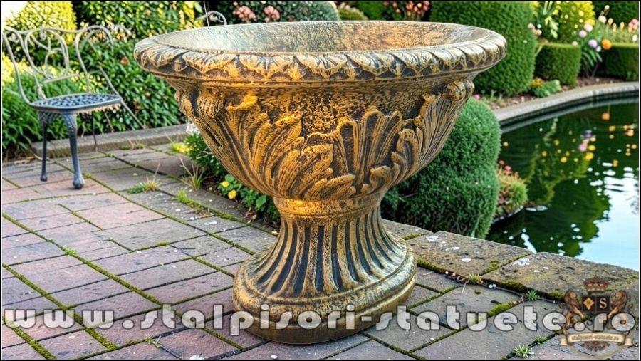 Vază mare, ornament stejar, gri antichizat, model V5. (3)