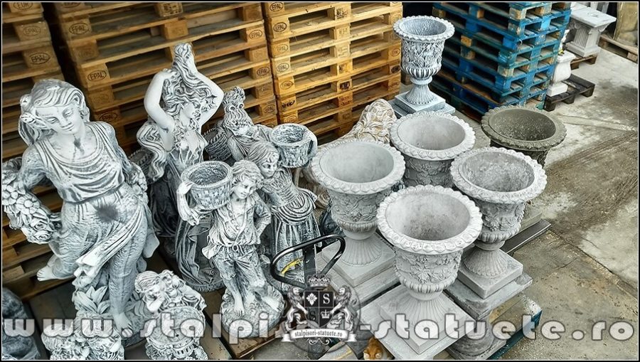 vaze și jardiniere pentru flori (1)