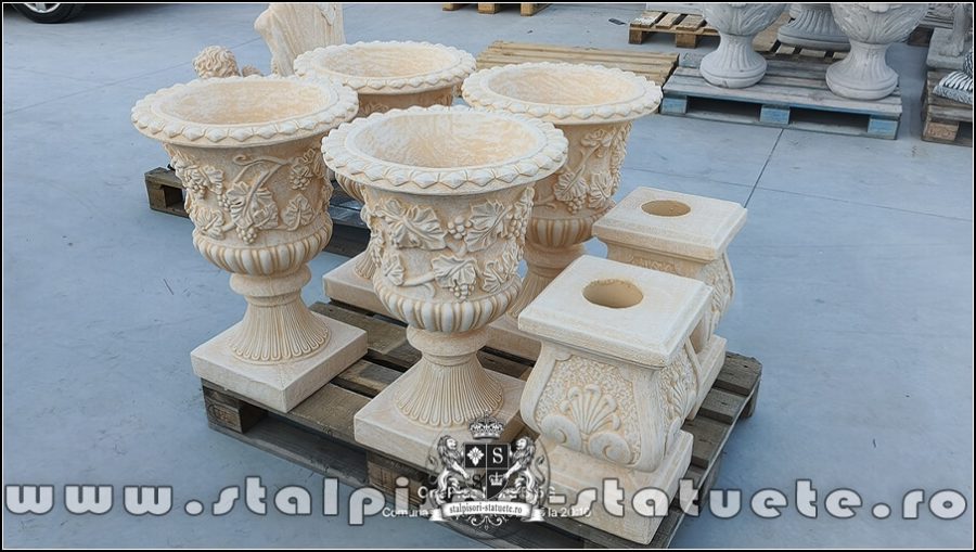 vaze și jardiniere pentru flori (2)